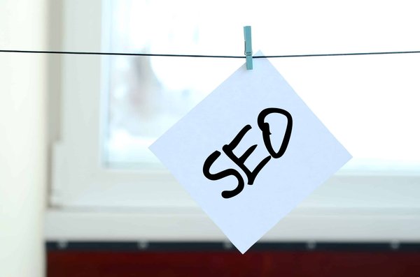 Se faire connaître avec L'heure digitale SEO